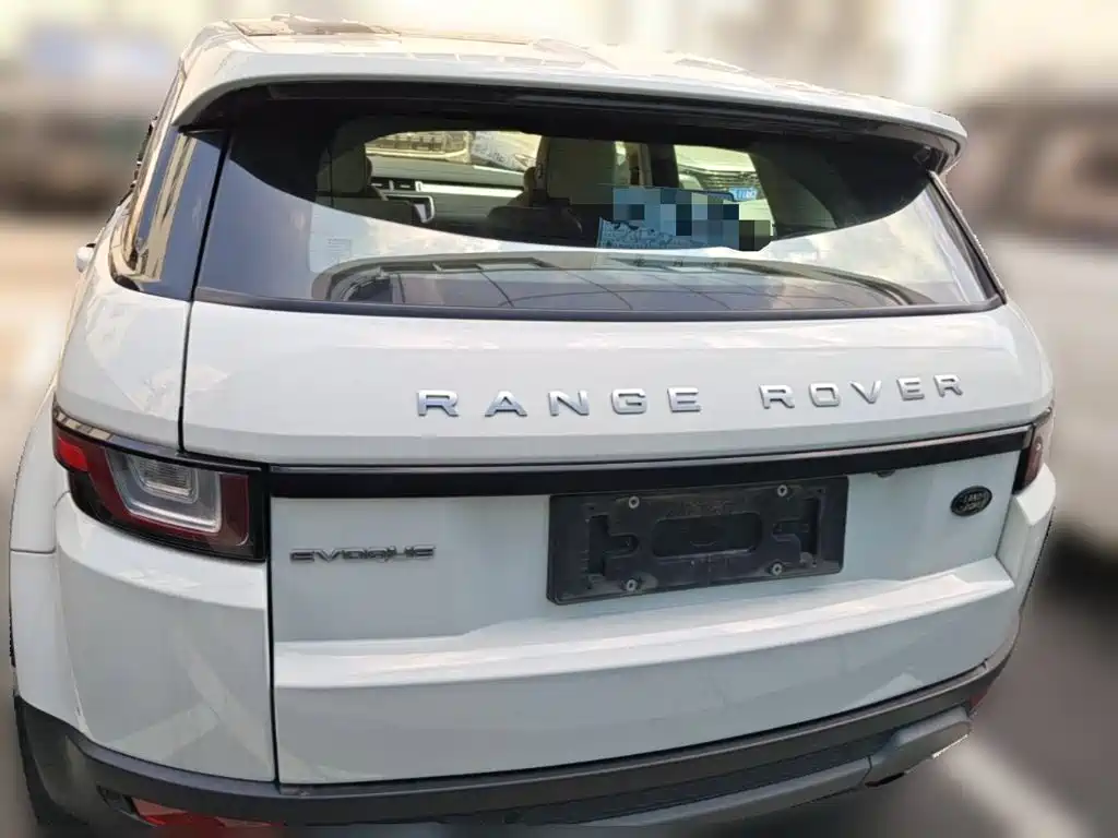 Land Rover Evoque — миниатюра 8