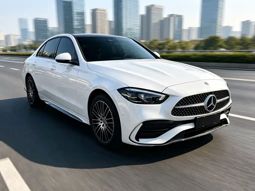 Mercedes-Benz C-Class — миниатюра 3