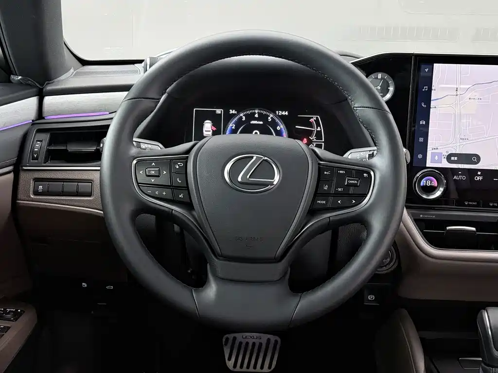Lexus ES — миниатюра 14