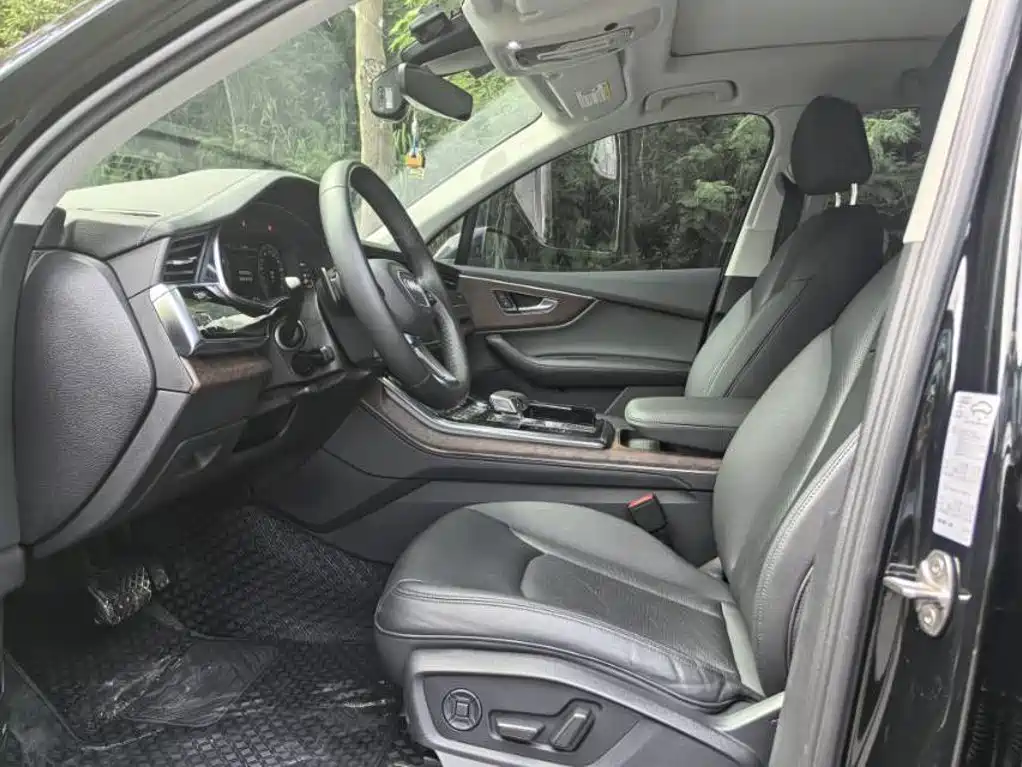 Audi Q7 — миниатюра 10