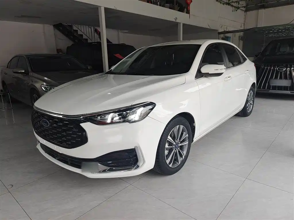 Ford Escort 2021
