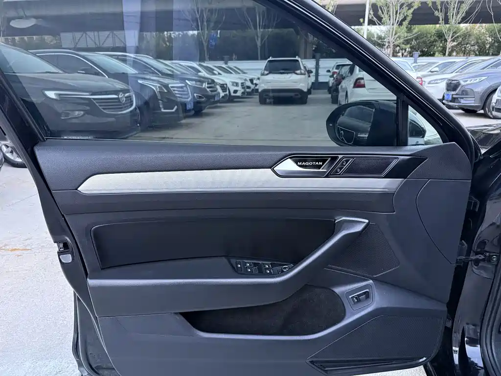Volkswagen Magotan — миниатюра 3