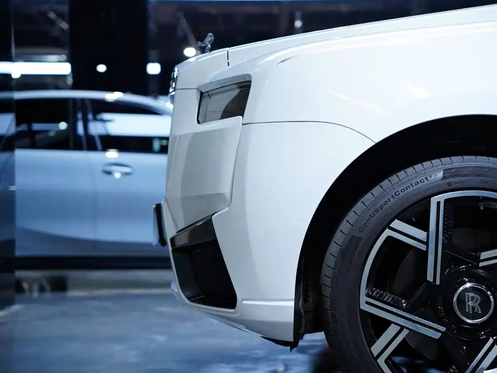 Rolls-Royce Cullinan — миниатюра 8