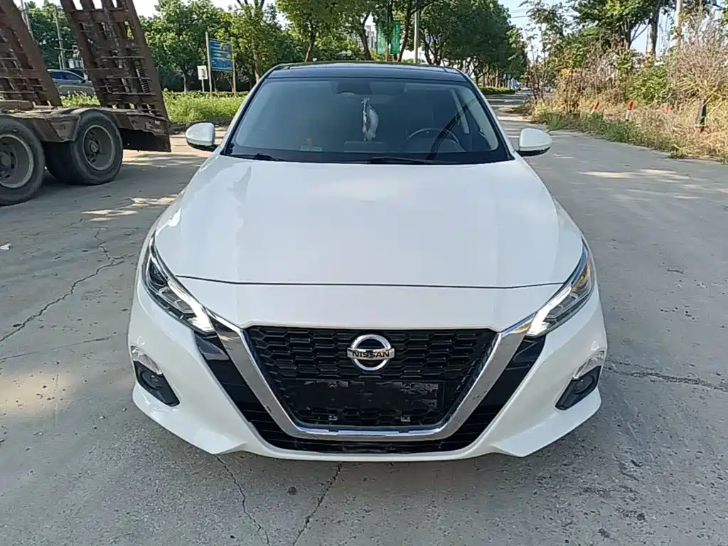 Nissan Teana — миниатюра 3