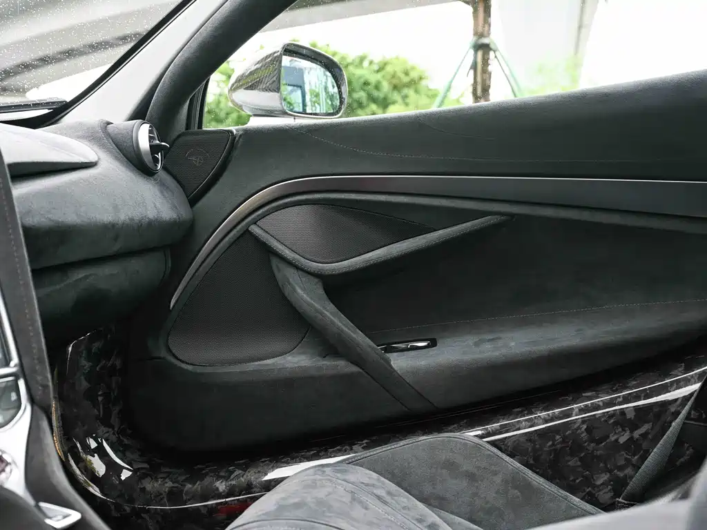 McLaren 720S — миниатюра 17