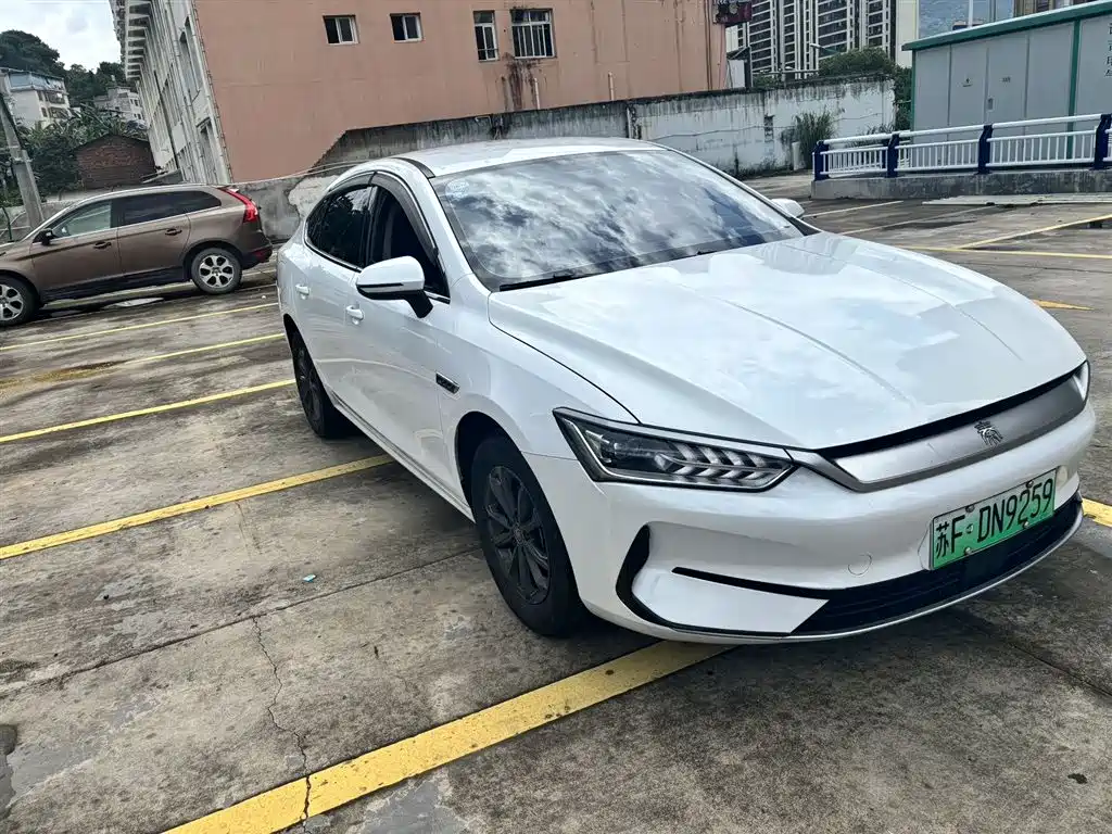 BYD Qin Plus PLUS 2021 EV 400KM