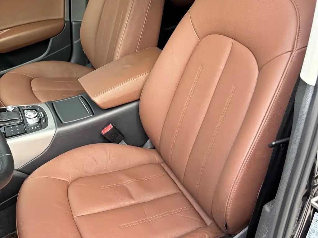 Audi A6L — миниатюра 6