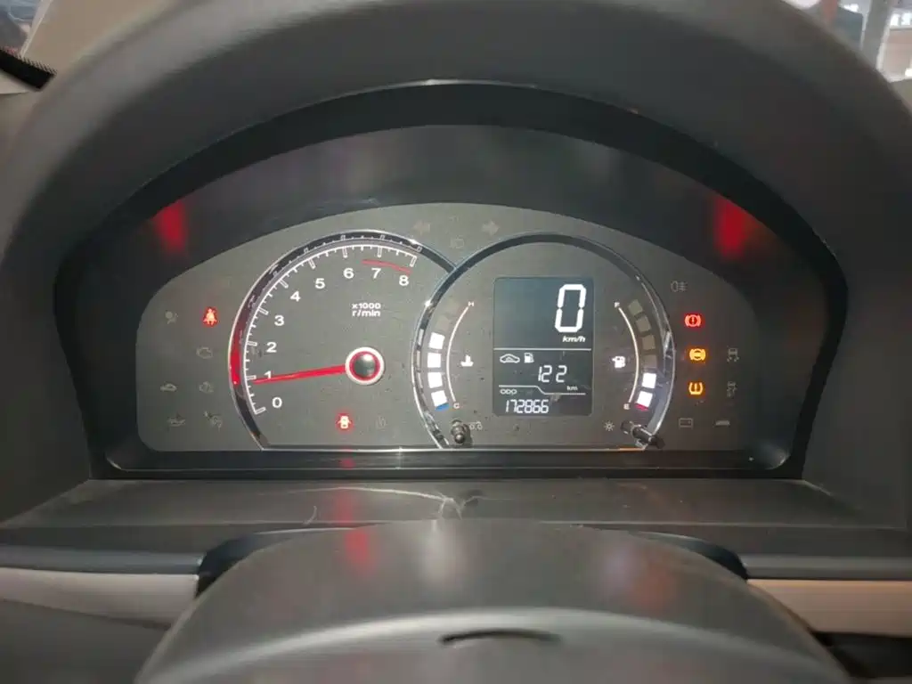 Roewe 350 — миниатюра 12