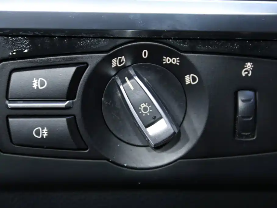 BMW 6 Series — миниатюра 12