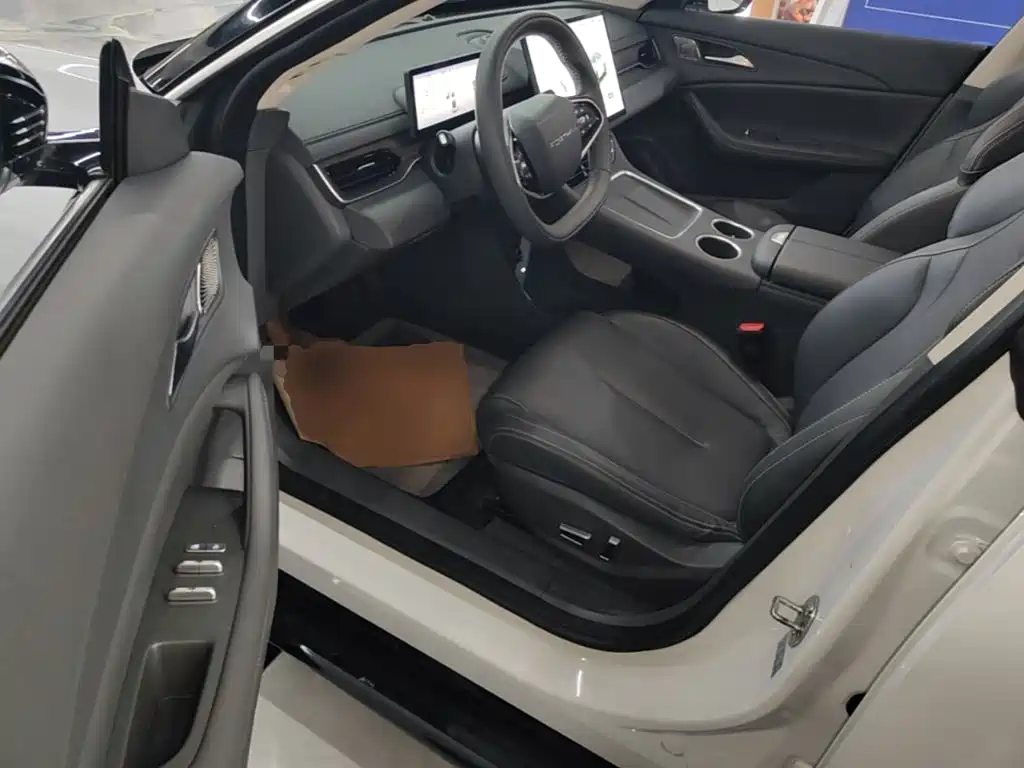 Fengxing Xinghai S7 — миниатюра 16