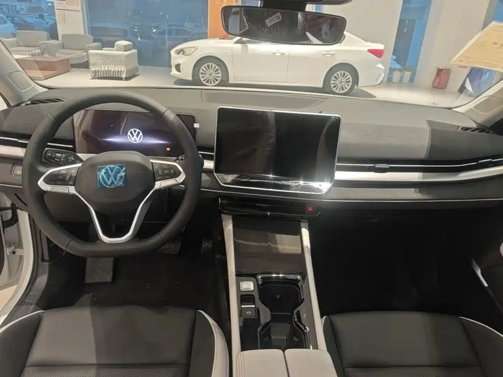 Volkswagen Sagitar — миниатюра 10