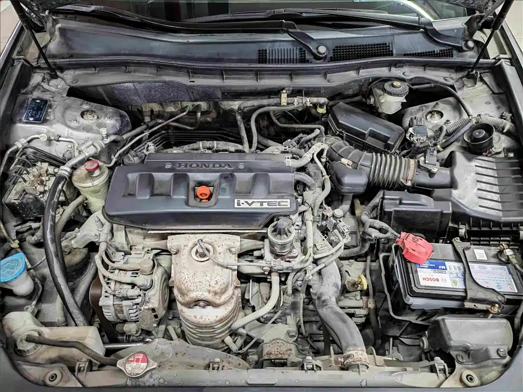 Honda Accord — миниатюра 17