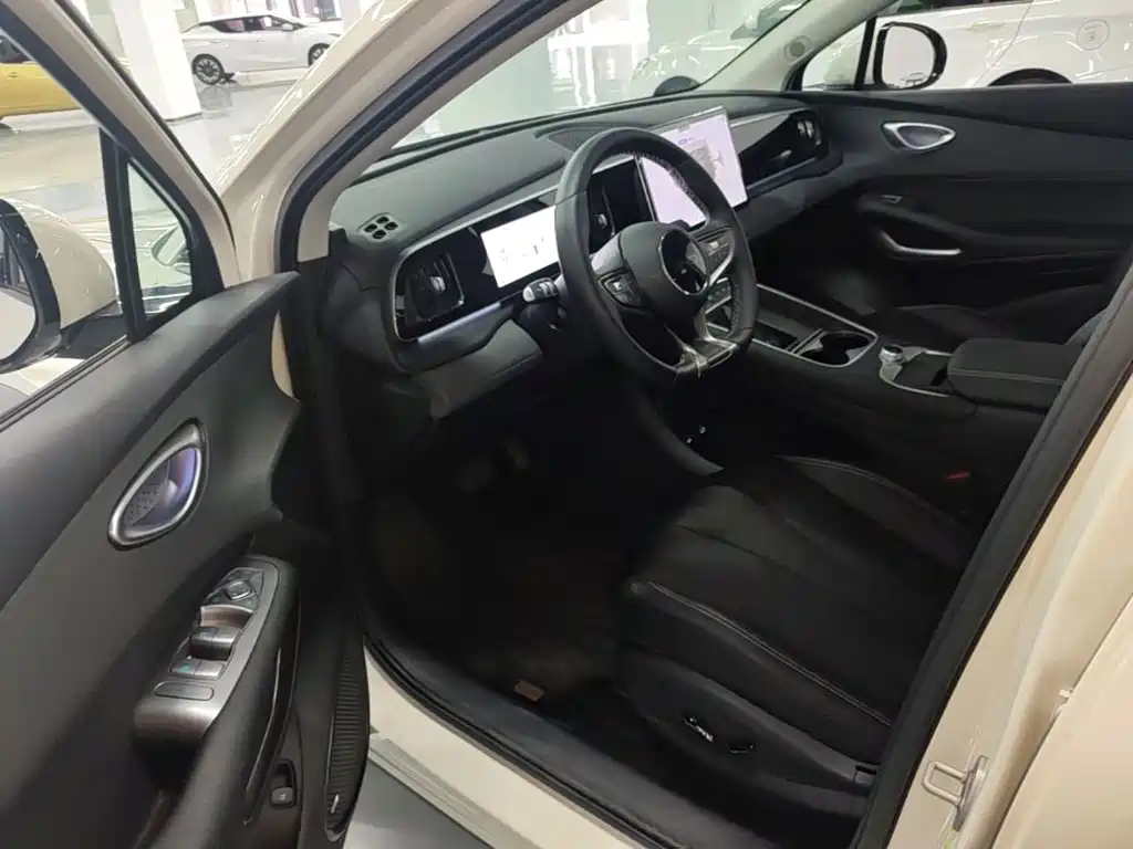 BYD Морской лев 05 EV — миниатюра 16