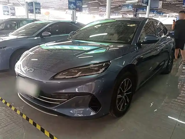 2025 BYD Seal