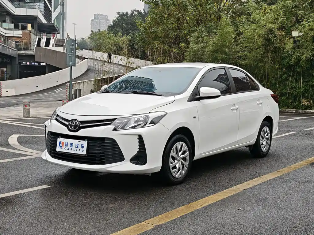 TOYOTA VIOS