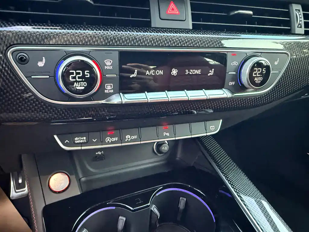 Audi S4 — миниатюра 14