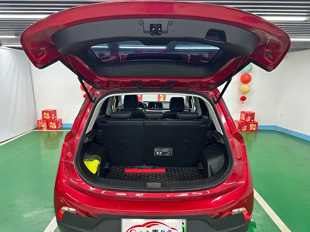 BAIC EX3 — миниатюра 23