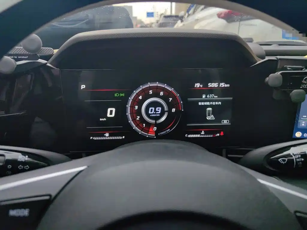 Hyundai Elantra — миниатюра 7