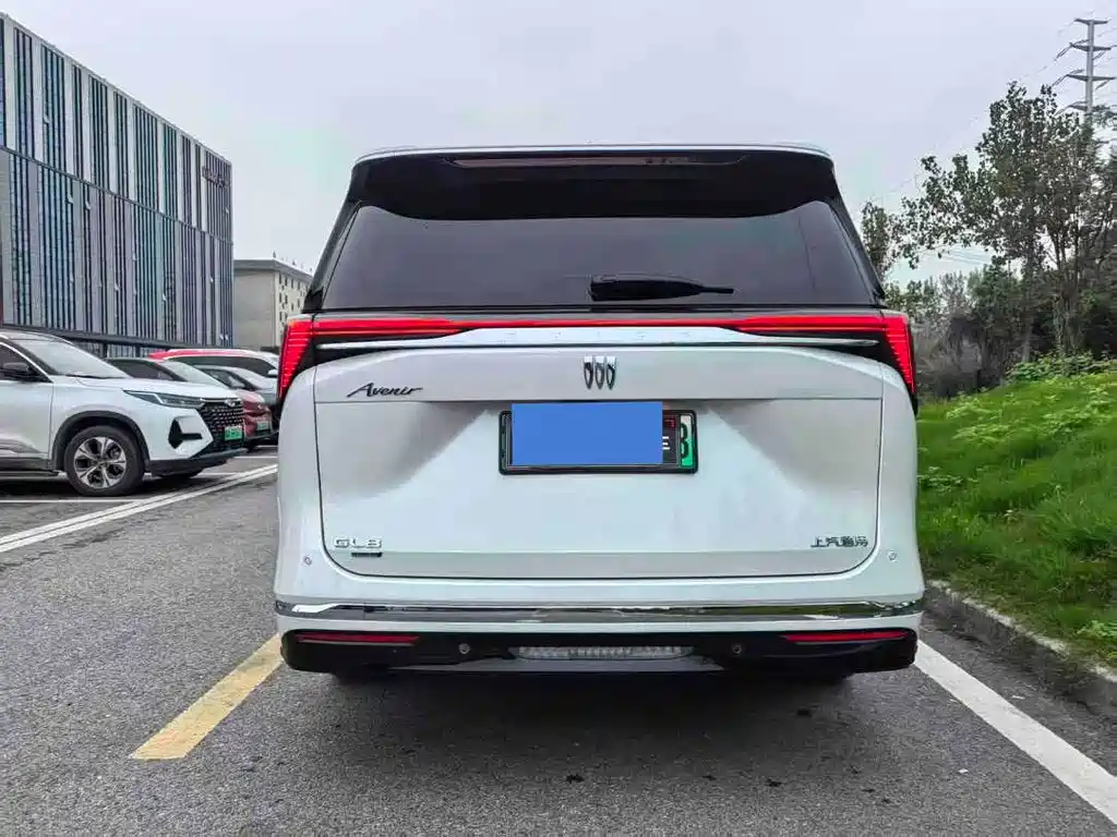 BUICK GL8 NEW ENERGY