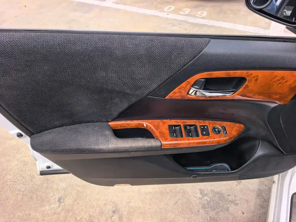 Honda Accord — миниатюра 7