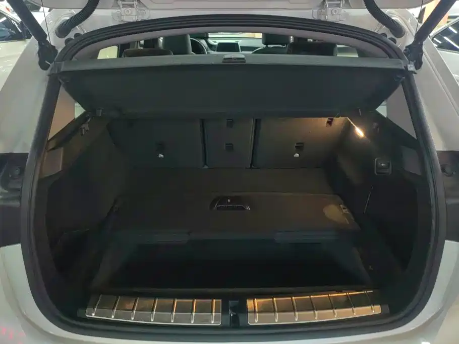 BMW X1 — миниатюра 4
