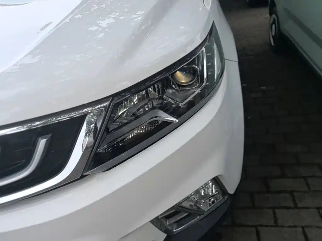 Geely Vision X6 — миниатюра 24