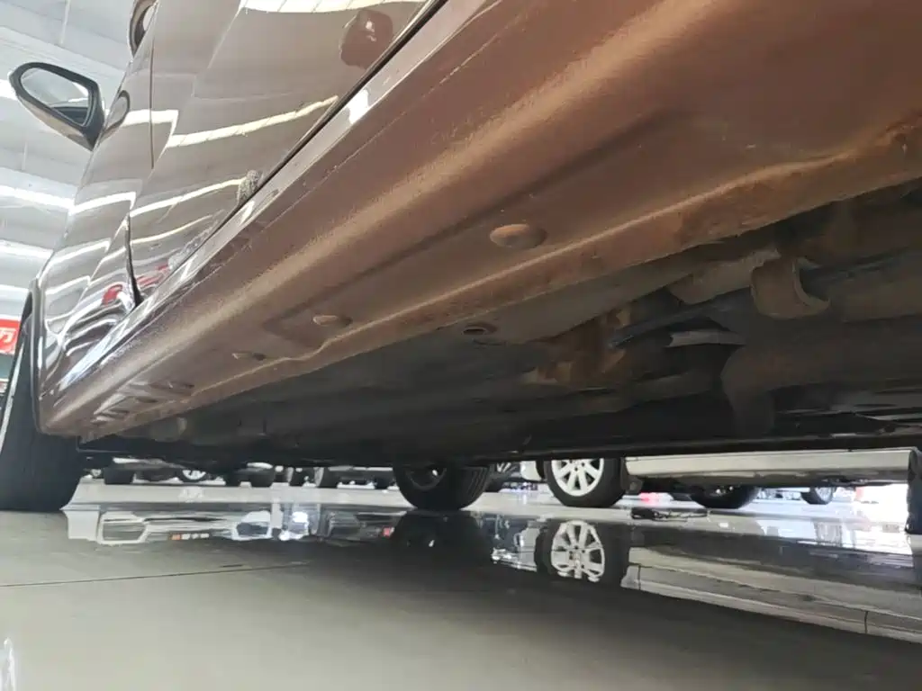 Baojun 310W — миниатюра 22