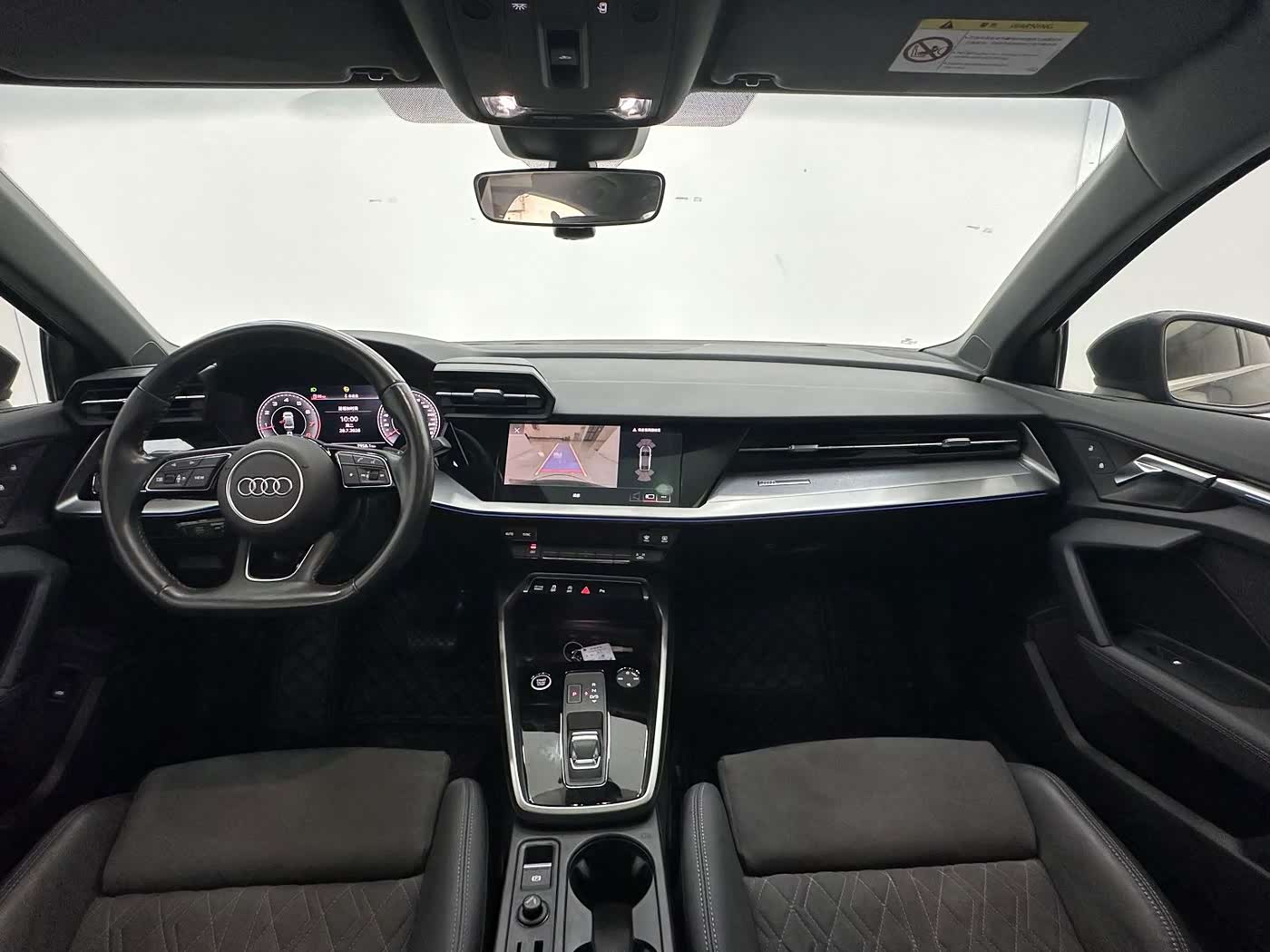 Audi A3 1.4 л 2021 г. Зелёный, пробег 27900 км