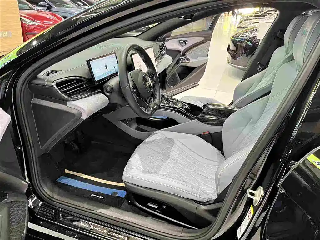 BYD Seal — миниатюра 3