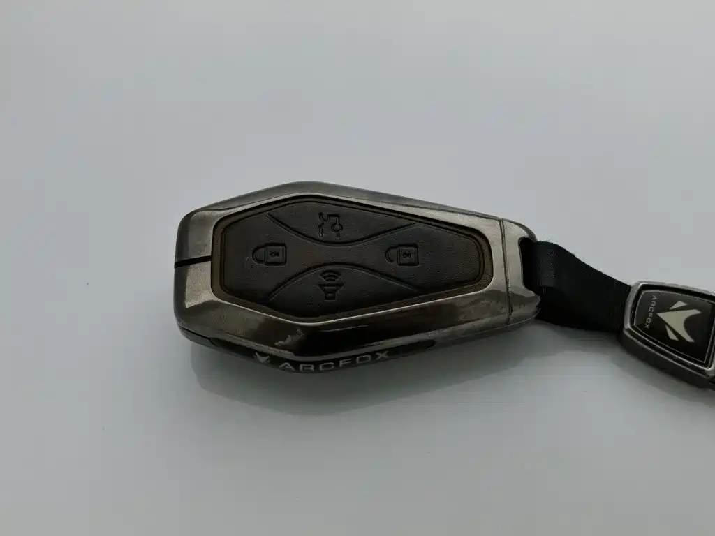 ARCFOX Alpha T — миниатюра 19