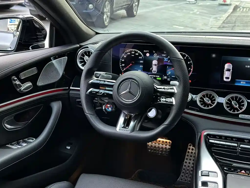 MERCEDES-BENZ AMG GT