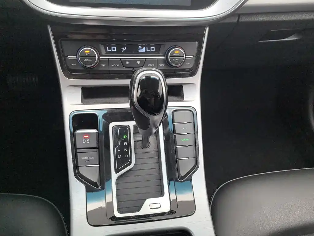 Geely Emgrand GL — миниатюра 13