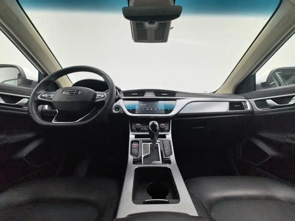 Geely Emgrand GL — миниатюра 5