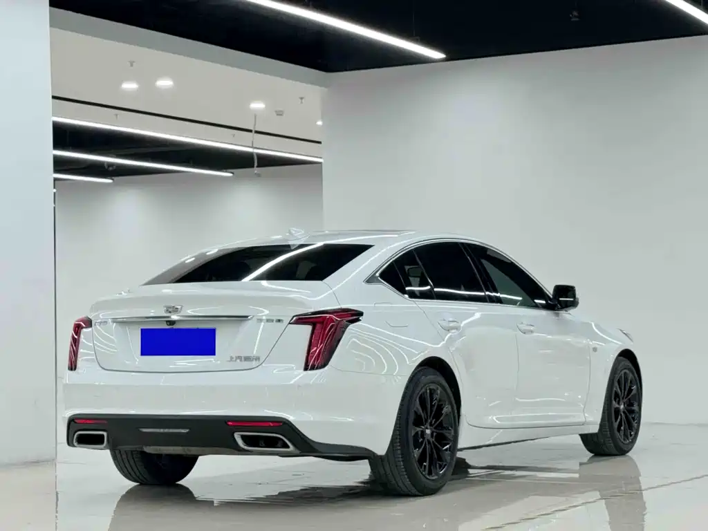Cadillac CT5 — миниатюра 3