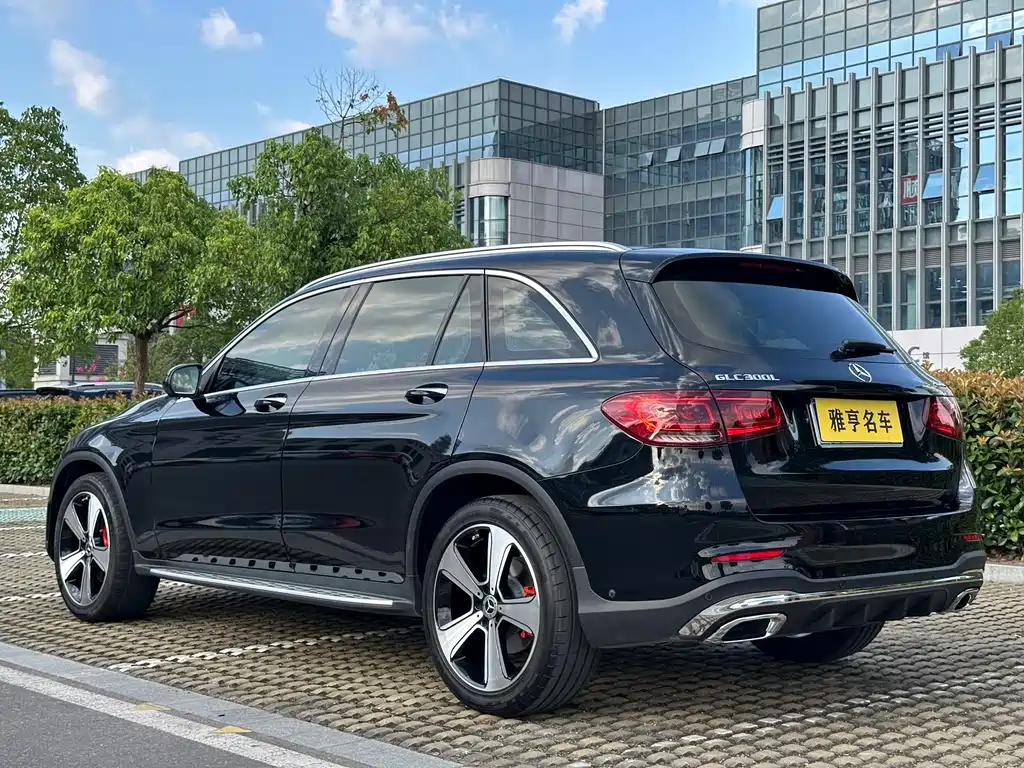 Mercedes-Benz GLC — миниатюра 17
