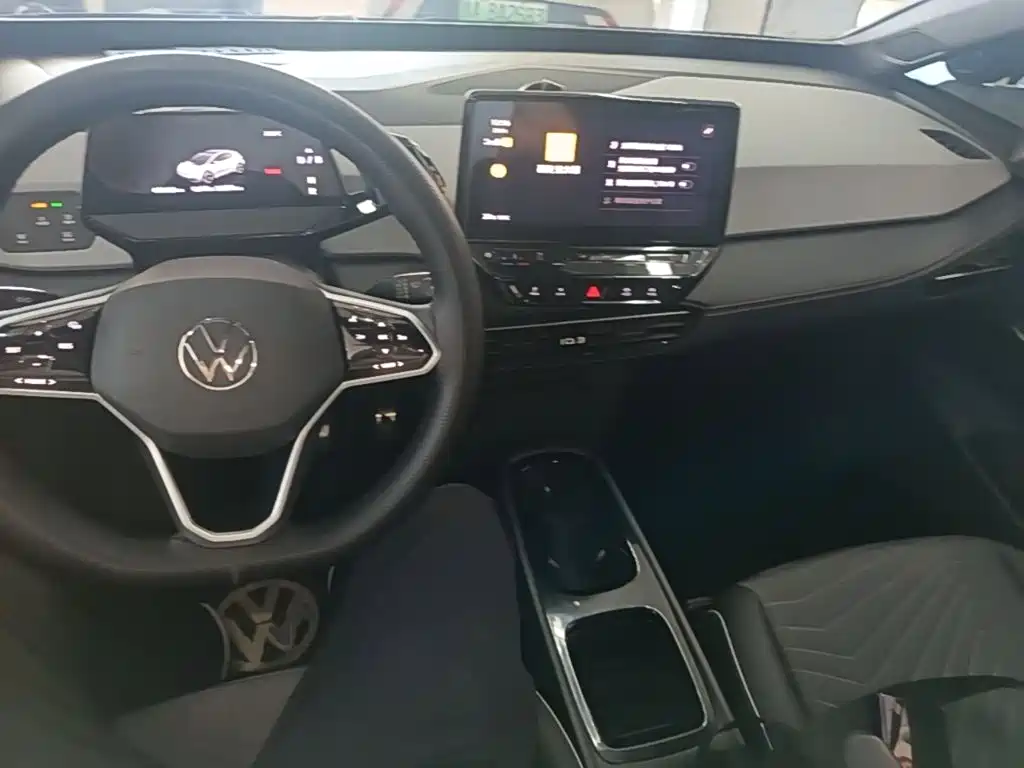 Volkswagen ID.3 — миниатюра 10