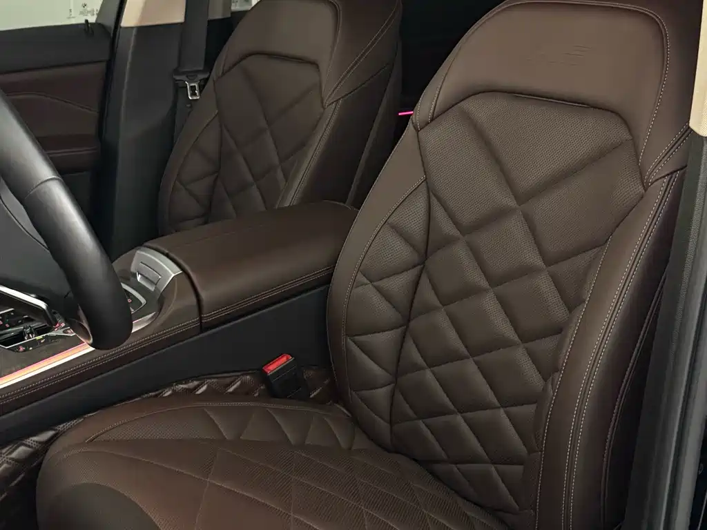 BMW X5 — миниатюра 12