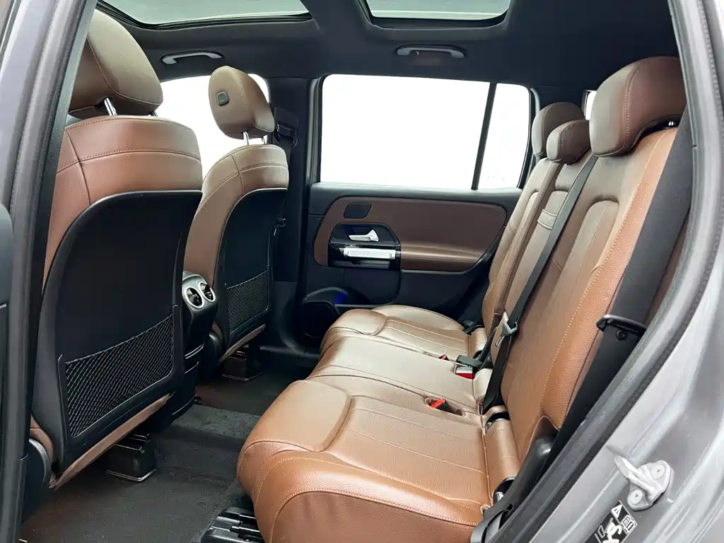 Mercedes-Benz GLB — миниатюра 15