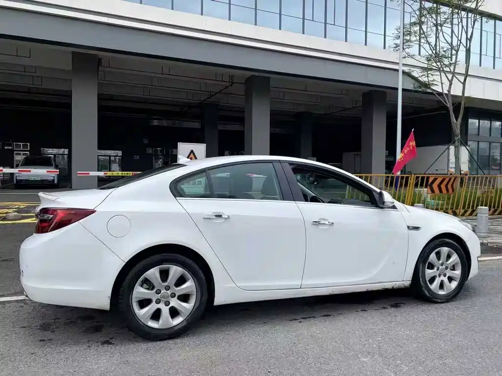 Buick Regal — миниатюра 3