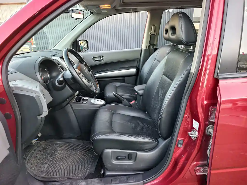 Nissan X-Trail — миниатюра 7