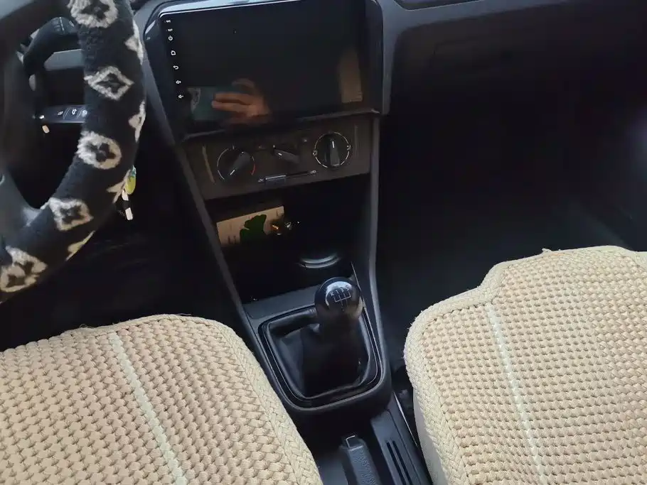 Volkswagen Jetta — миниатюра 16
