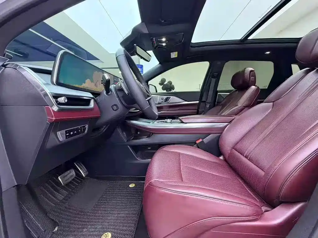 Cadillac XT5 — миниатюра 5