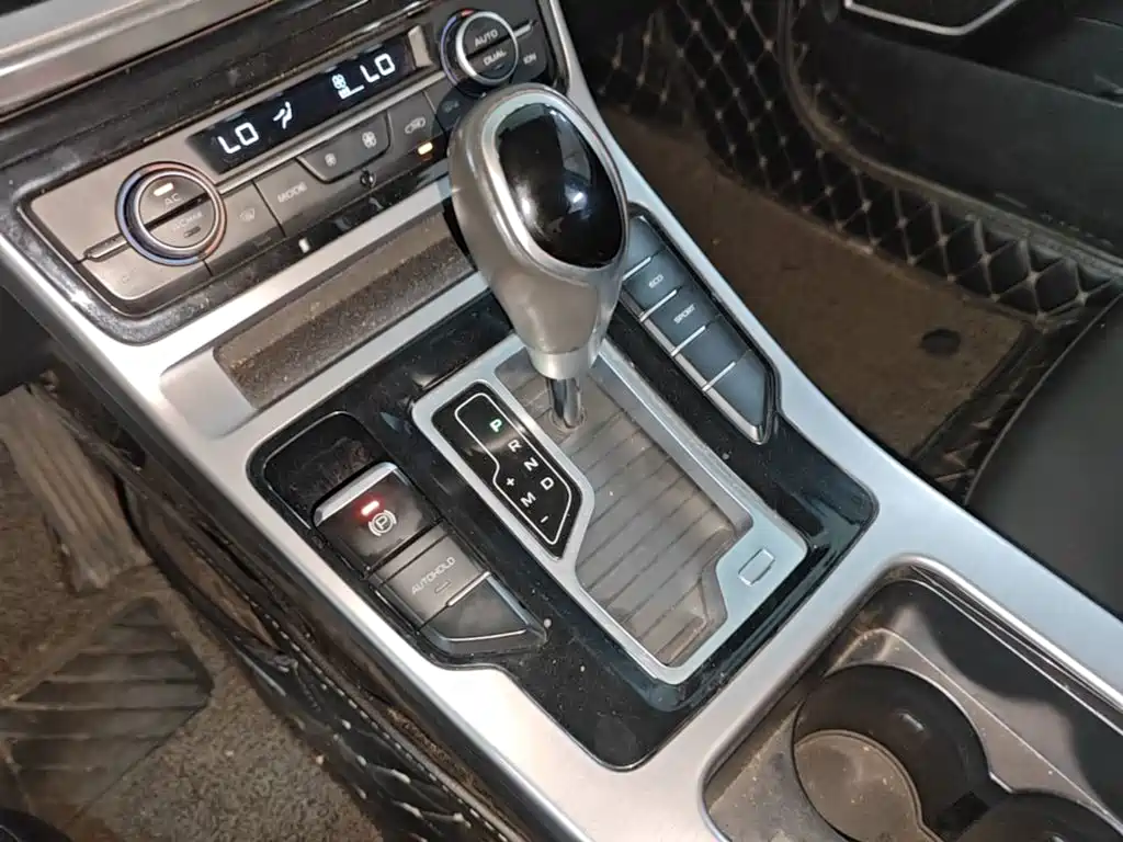 Geely Emgrand GL — миниатюра 14