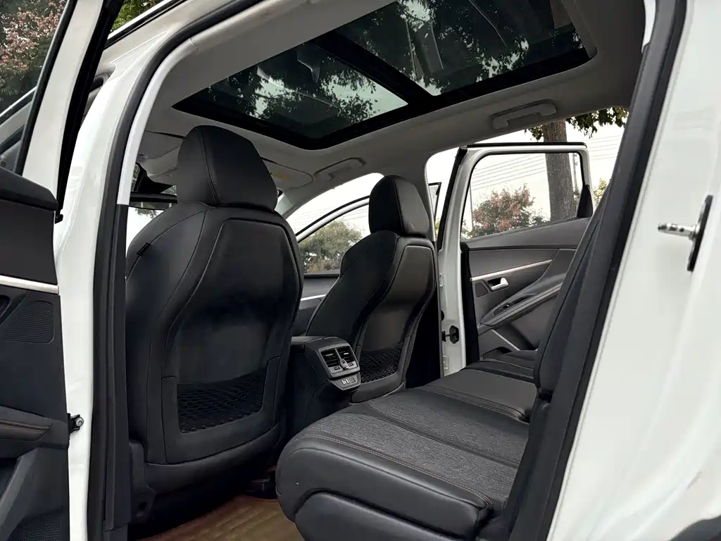 Peugeot 5008 — миниатюра 13
