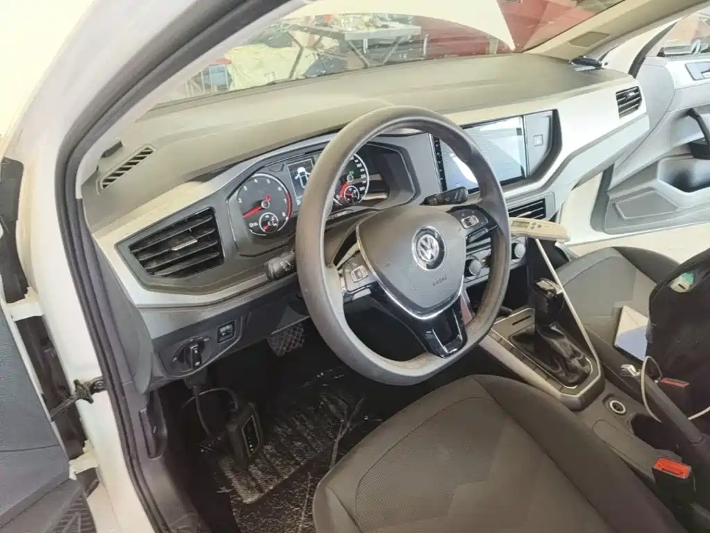 Volkswagen Polo — миниатюра 10