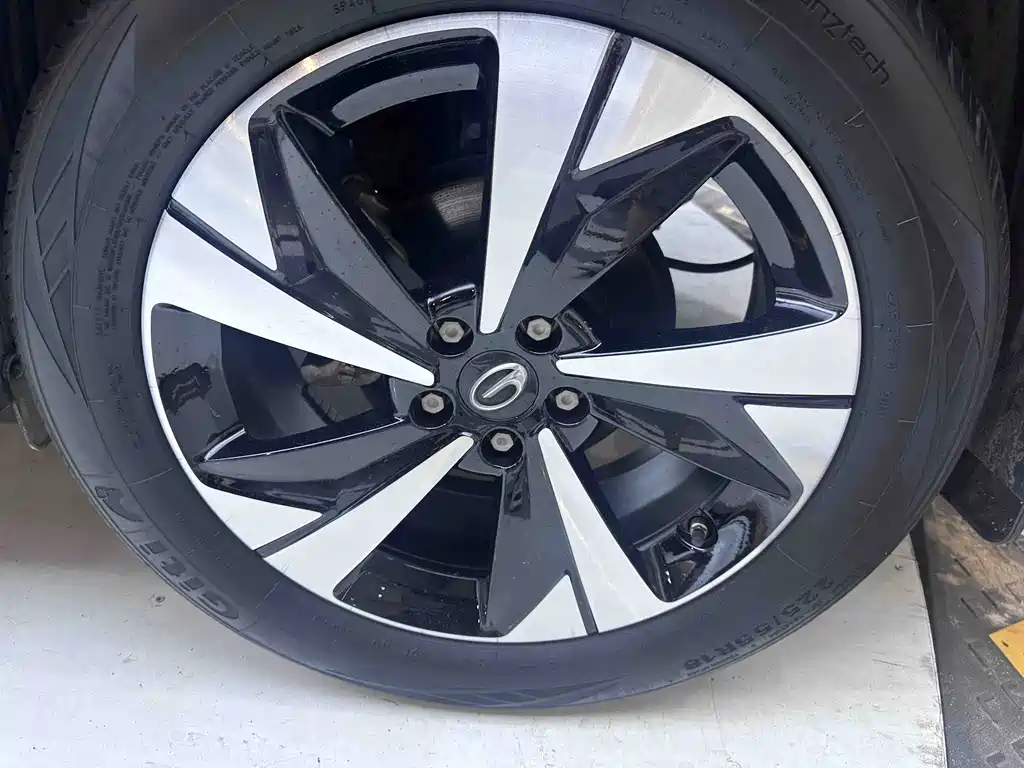 GAC Motor Trumpchi GS4 — миниатюра 19