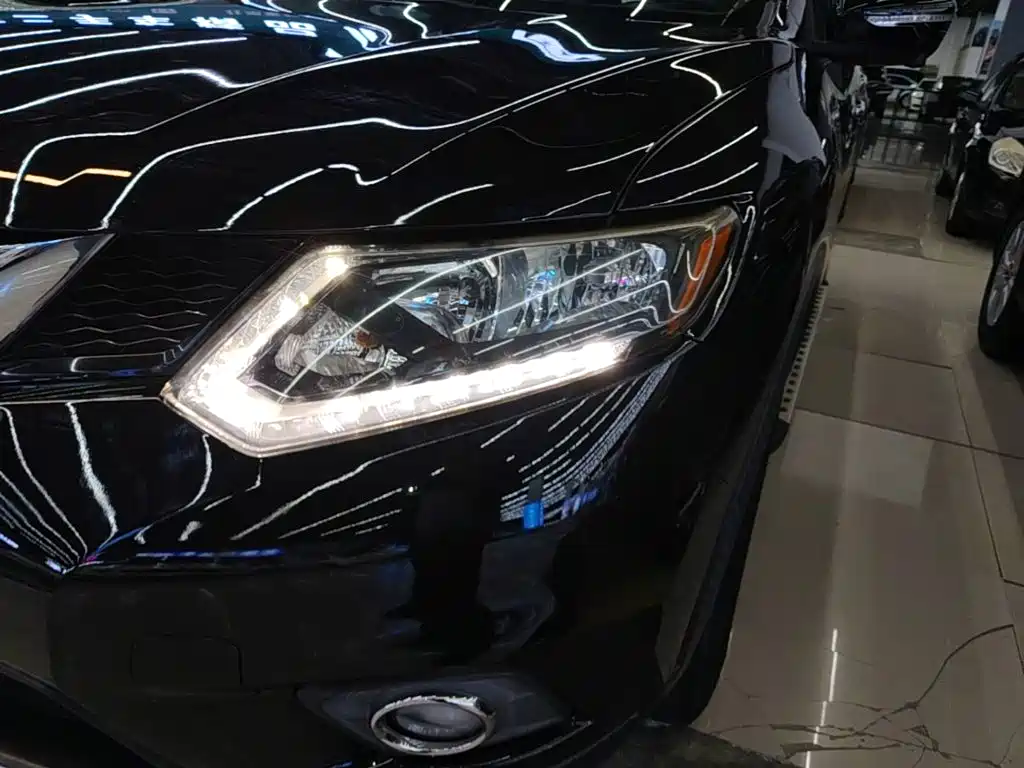 Nissan X-Trail — миниатюра 24