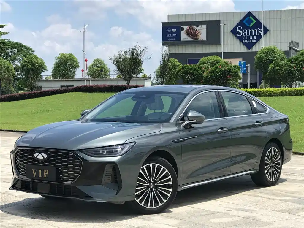 CHERY FENGYUN A8L