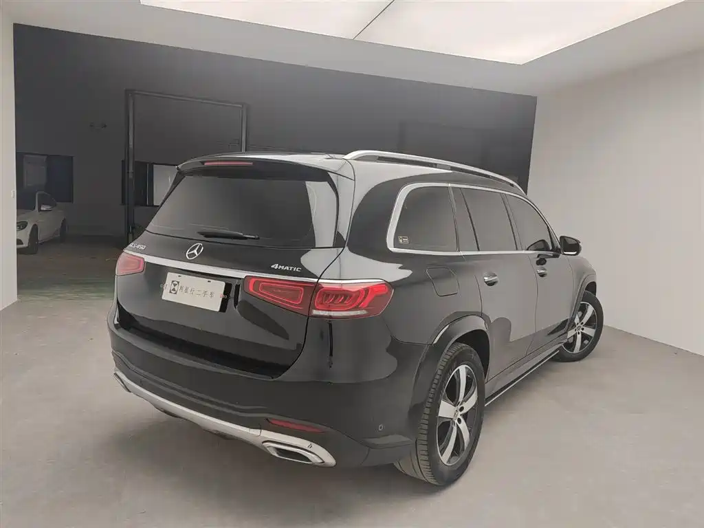 Mercedes-Benz GLS — миниатюра 4