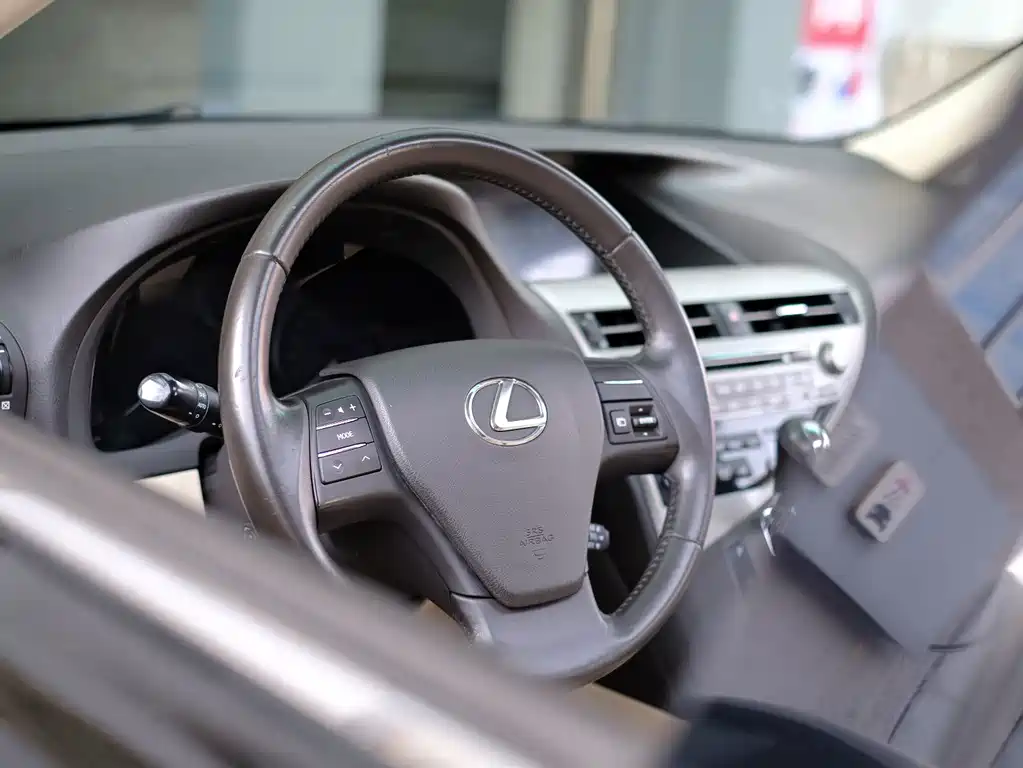Lexus RX Classic — миниатюра 43